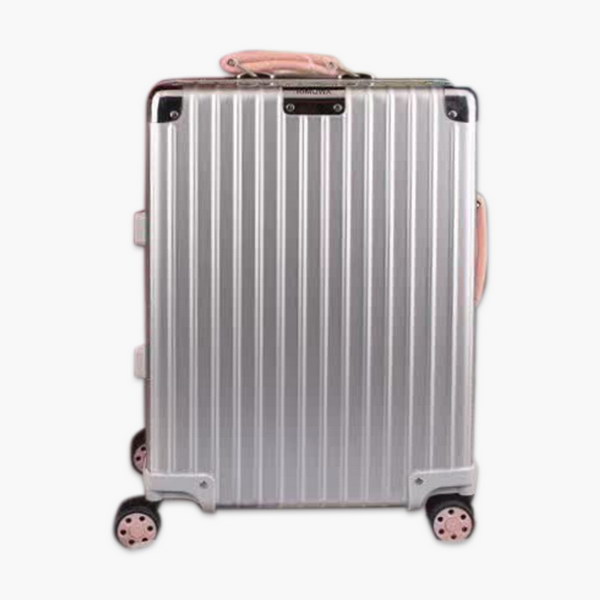 日默瓦/Rimowa 旅行箱，全​铝​镁‎合金，经典款​的新版‎本，彩色皮质把手，购买就送透明套，4个轮子，2个手把，绑带，想怎么换就怎么换，永远是街头机场最靓的你
