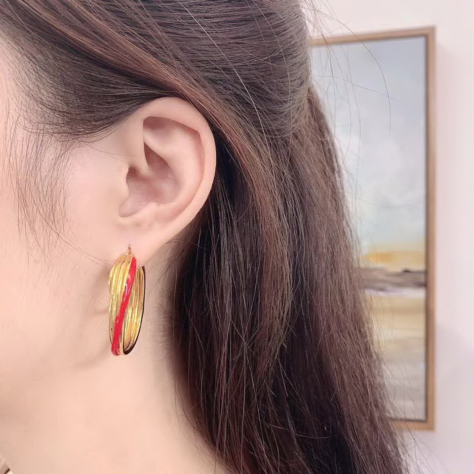 20秋季最新专柜款-Celine最新爆款系列椭圆圈圈耳环，满足你的各种场合搭配，一百万个推荐