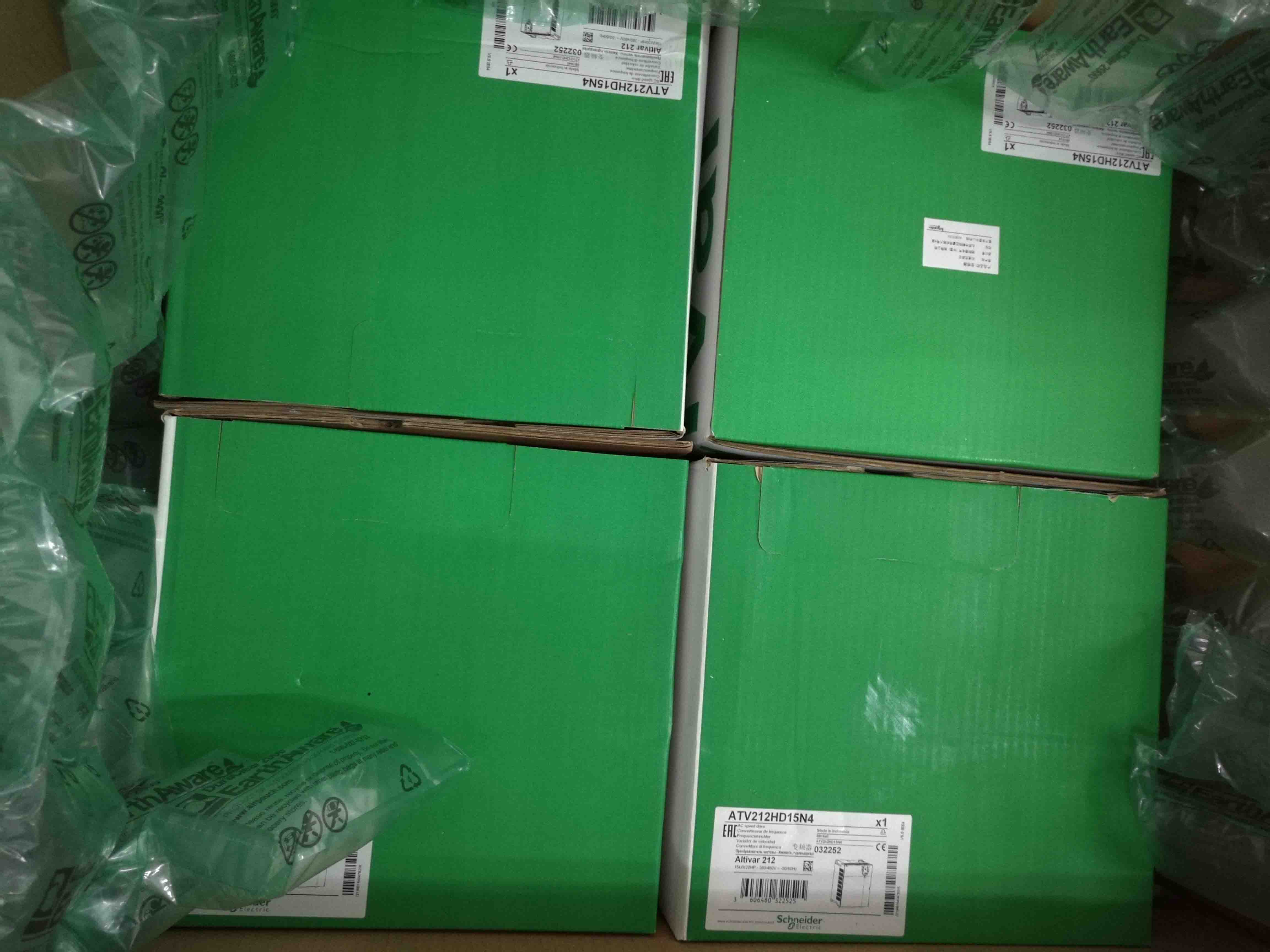 ATV212HD15N4 Schneider Variable speed drive 15kW Brandy Original Factory Sealed New