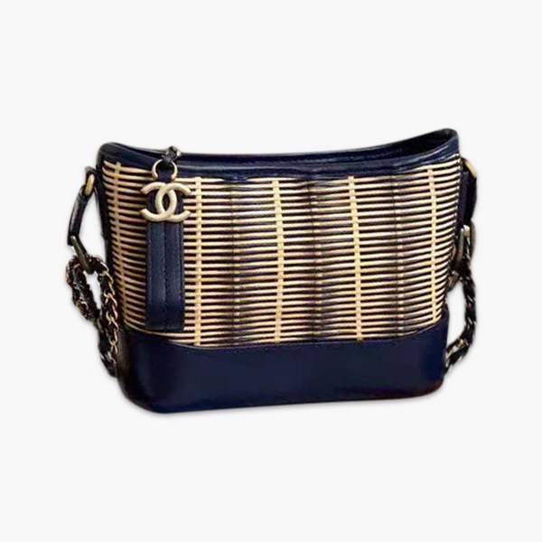 【原版皮】香奈儿/Chanel 藤条系列，采用牛皮搭配竹藤编织，竹藤竖固耐用的特性，被彻底激发，这是一个时代的作品，是时尚界都在追捧的收藏，款号：A91810