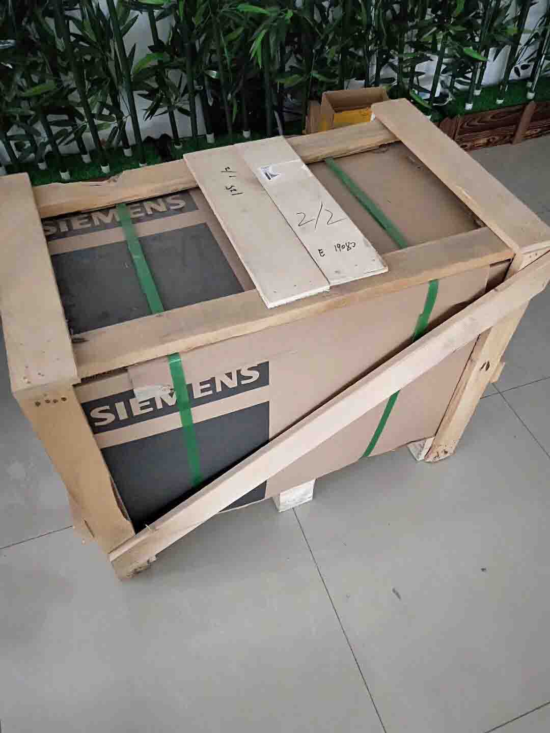 6ES7431-7QH00-0AB0 SIEMENS Simatic 400 PLC Original new factory sealed