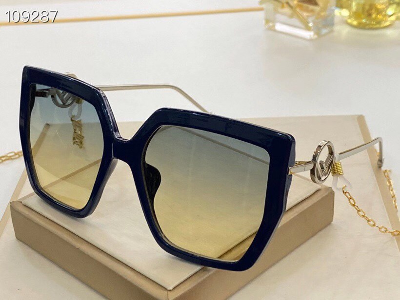 ☆「时尚达人首选」芬迪Fendi☆2020全网最新太阳眼镜流行趋势销量排行第一,让你做最耀眼最酷的时尚达人