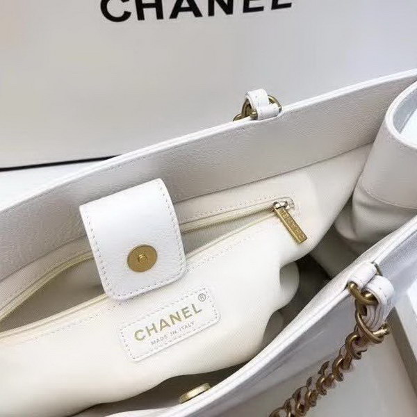 【原版皮】香奈儿/Chanel 大Logo全皮购物包,实用型设计理念,进口小牛皮,大容量,日常上班A4文件妥妥的,大小正好款式也不挑服装 ,休闲,裙装都可轻松驾驭,款号: AS1943