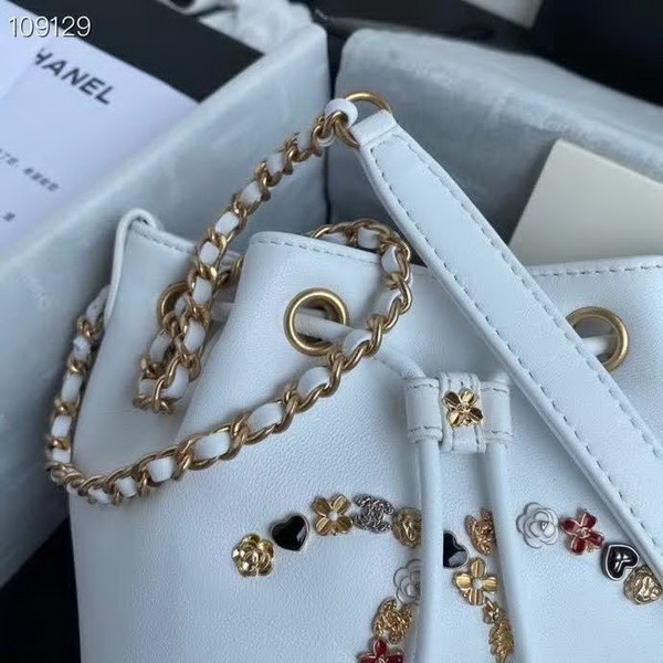 【原版皮】香奈儿/Chanel 手工系列水桶包,各种元素铆钉镶嵌成的双C标志,选用细腻羊皮,内里质感金属牛皮