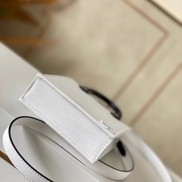 【原版皮】路易威登/LV Petit  Sac Plat手袋, Epi皮革浓缩经典设计,轻盈而充裕的构型可容纳手机等日常所需,可拆卸肩带实现手提,肩背和斜挎选择,款号:M69441