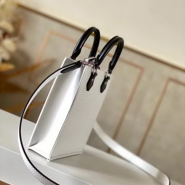 【原版皮】路易威登/LV Petit  Sac Plat手袋, Epi皮革浓缩经典设计,轻盈而充裕的构型可容纳手机等日常所需,可拆卸肩带实现手提,肩背和斜挎选择,款号:M69441