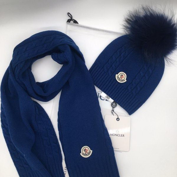 官网同步20秋季最新款-Moncler二件套系列 围巾,帽子经典系列,精致美感,精选毛线,手感超柔软,冬季必备款
