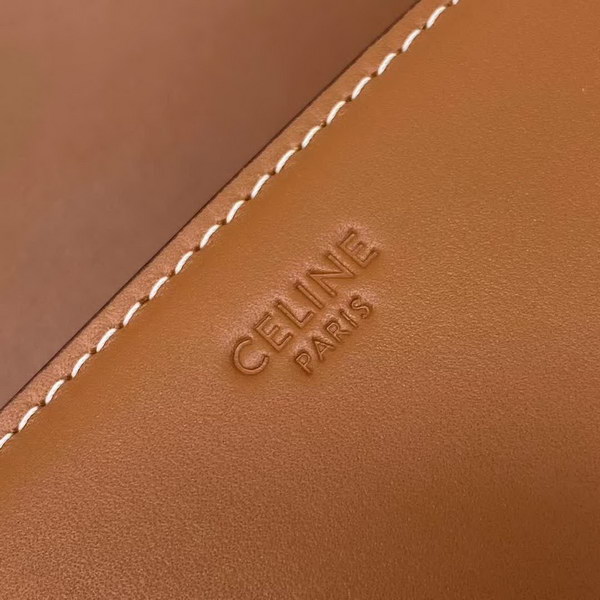 【原版皮】赛琳/Celine Maillon肩背包,简约无多余的修饰,高级的质感,Logo五金镂空设计增添包的独特,一见倾心,外牛皮,内衬羊皮,款号:191343