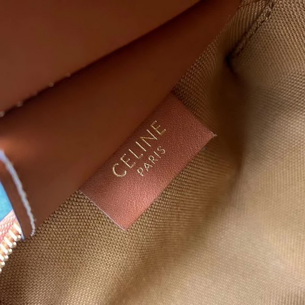 【原版皮】赛琳/Celine 老花系链条包,TRIOMPHE帆布混搭羊皮,整个包以凯旋门标志为主,包边以棕色为主围绕开口,焦糖棕色搭配老花添加了复古元素,款号:100382