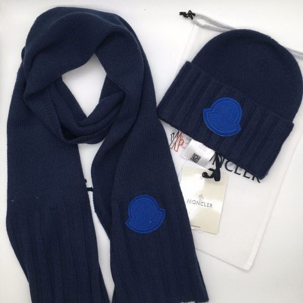 官网同步20秋季最新款-Moncler二件套系列 围巾,帽子经典系列,精致美感,精选毛线,手感超柔软,冬季必备款