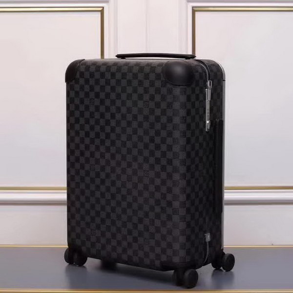 路易威登/LV Horizon 55旅行箱,每一处设计细节无不散发出创新与轻盈的风格,全新的TSA箱锁到滚轮,创新四轮拉杆箱,提供令人惊异的高容量,,款号:N23209