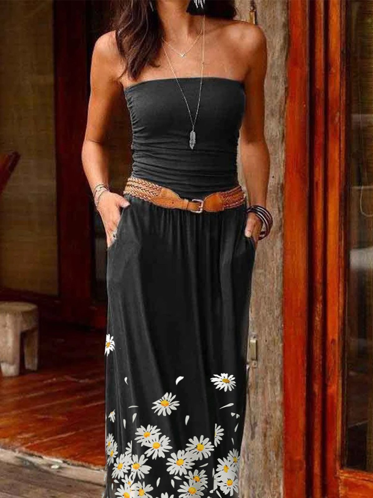 Black Holiday Strapless Dresses