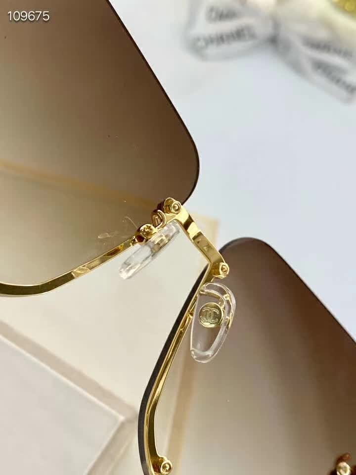 ☆「时尚达人首选」香奈儿Chanel☆2020全网最新太阳眼镜流行趋势销量排行第一,让你做最耀眼最酷的时尚达人