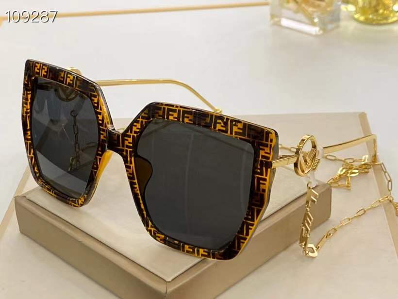 ☆「时尚达人首选」芬迪Fendi☆2020全网最新太阳眼镜流行趋势销量排行第一,让你做最耀眼最酷的时尚达人