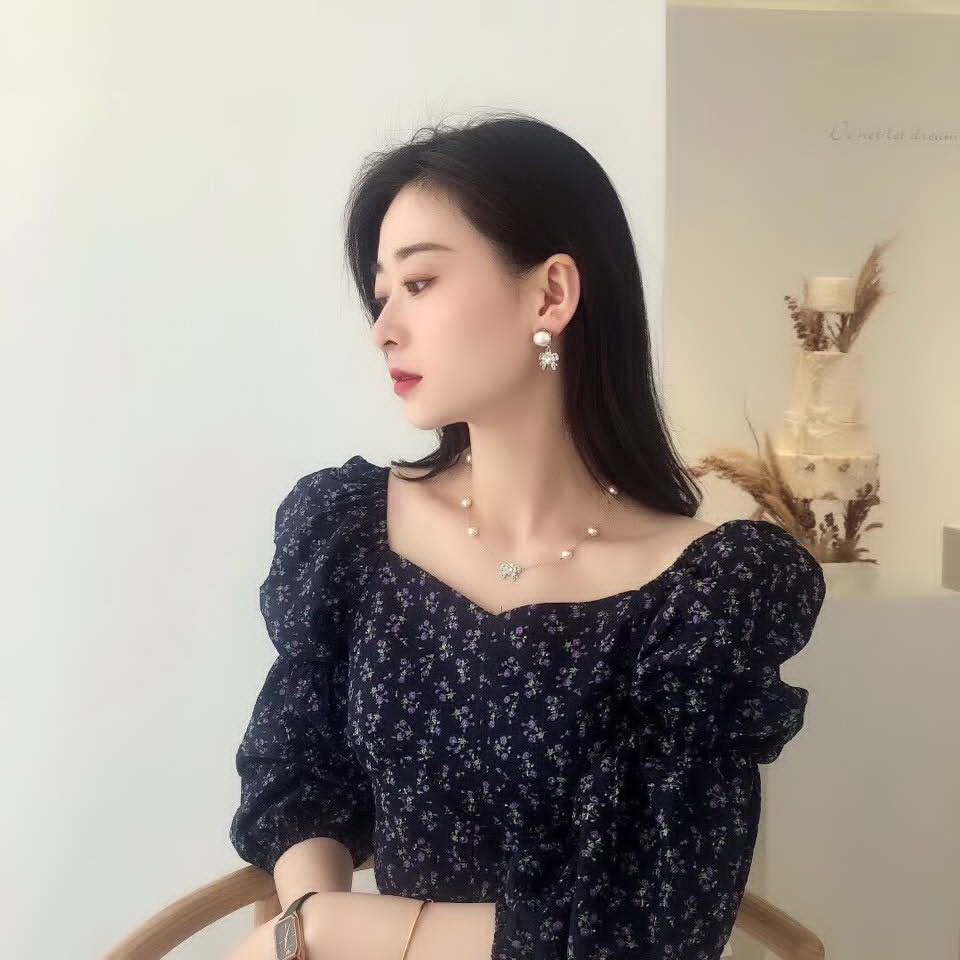 20秋季最新专柜款-缪缪Miu Miu2020新款项链,真心美到不行了,一致施华洛世奇幻彩珍珠,满钻的施华洛,特别的完美