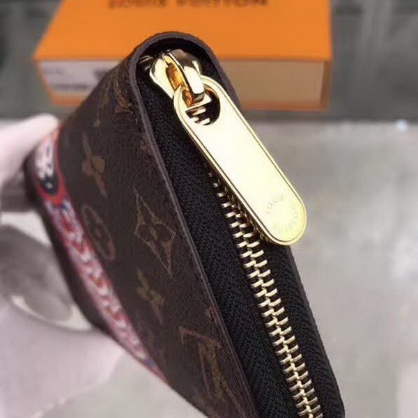 【原版皮】路易威登/LV 拉链钱夹,取材Monogram帆布,借鉴山本宽斋的艺术特色,缤纷展现歌舞伎,脸谱元素,出心裁的戏剧设计风格,款号:M67258