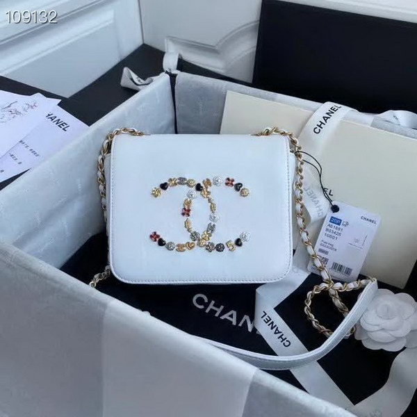 【原版皮】香奈儿/Chanel 手工系列肩背包,各种元素铆钉镶嵌成的双C标志,选用细腻羊皮,内里质感金属牛皮