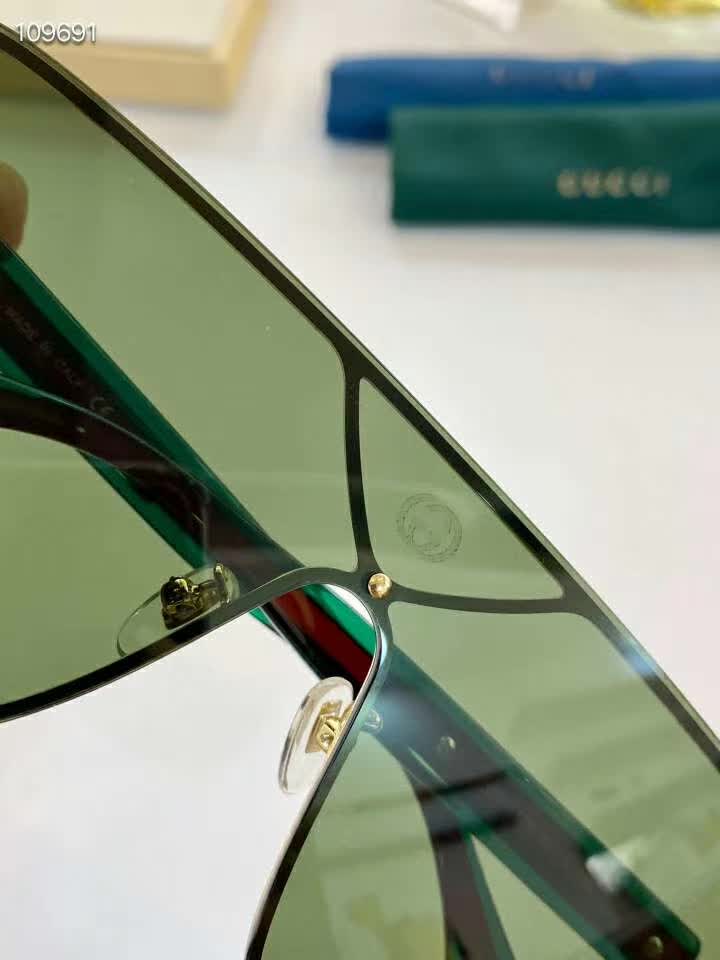 ☆「时尚达人首选」古驰Gucci☆2020全网最新太阳眼镜流行趋势销量排行第一,让你做最耀眼最酷的时尚达人