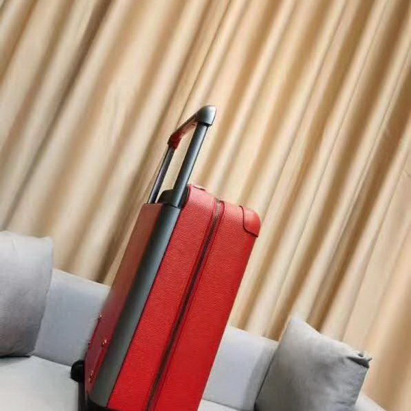 路易威登/LV 旅行箱,釆用经典水波纹系列,变色皮,铝制宽拉杆时尚大气,独特设计理念,时尚潮流,众多明星同款