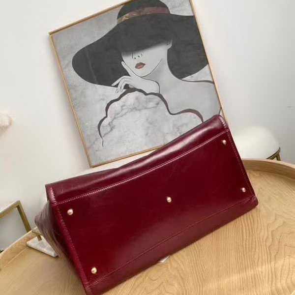 【原版皮】香奈儿/Chanel 购物袋 ,采用进口油腊牛皮,配顶级精美古铜金五金,非常高档新颖独特,休闲又时尚、又会掀起一股热潮,五金 ogo镶珍珠,款号:AS8375