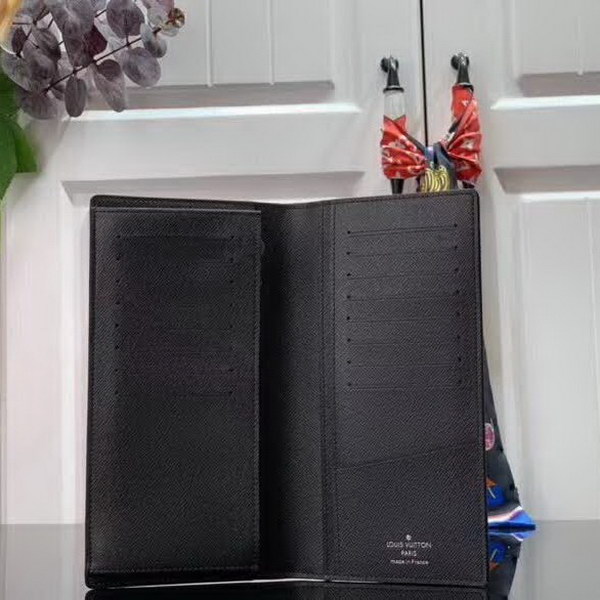 【原版皮】路易威登/LV 大格BRAZZA 钱夹,由Damier Graphite Pixel涂层帆布制成,以像素形式演绎经典Damier棋盘格图案,凸显未来感,集各种口袋、隔层与信用卡槽于一身,时尚便利,款号:N66540