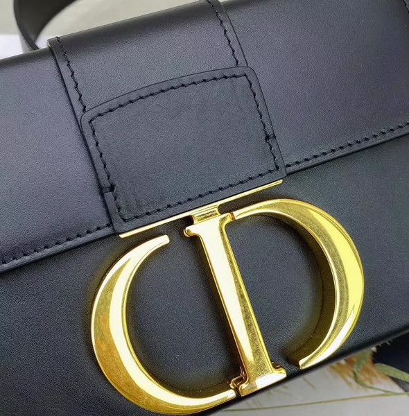 【原版皮】迪奥/Dior 30Montaigne Mini Box全皮系列,极简,高级的,带着随性的慵懒感觉,虽然说是小号,容量也是很能打的,上身无敌好看,款号:M9204