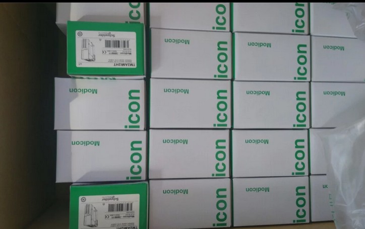 ATV930U15N4 Schneider Variable speed drive ATV930 1,5kW Original Factory Sealed New