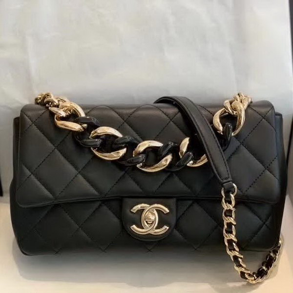 【原版皮】香奈儿/Chanel 亚克力手拎包,采用柔软细腻的进口小羊皮,经典菱格走线,单肩斜挎多用包,小香一直秉承简洁风格,低调奢华,也着实百搭,大号实用,小号俏皮:AS1354