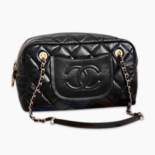 【原版皮】香奈儿/Chanel 保龄球购物袋,简直是一款完美百搭包,采用进口皱纹牛皮,超级柔软细腻,皮质独特,纹络更显高档质感,款号:AS8315