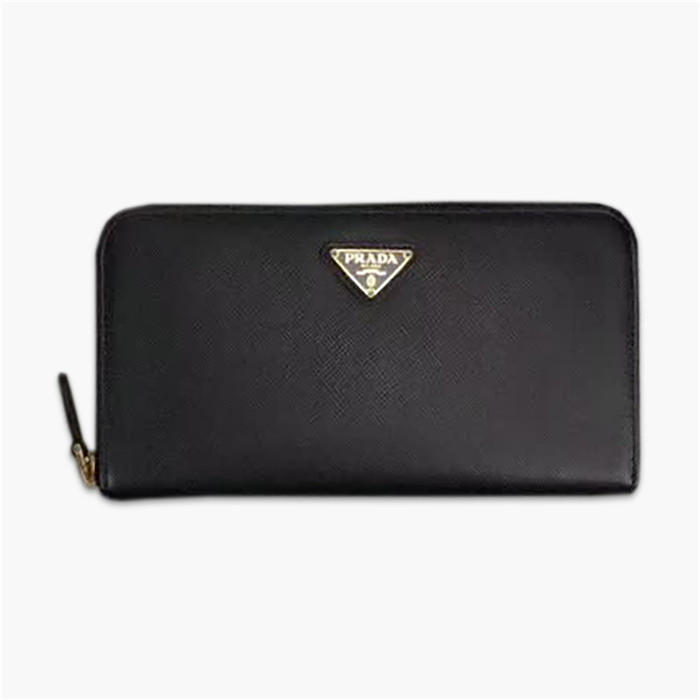 【原版皮】普拉达/Prada 拉链钱夹,选用十字纹小牛皮裁制而成,正面点缀三角唛徽标,经典之作,简单时尚,款号:1ML506