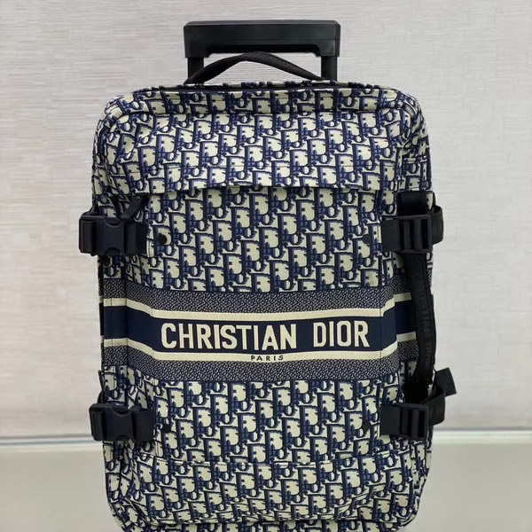 【原版皮】迪奥/Dior oblique 旅行箱,经典特制oblique老花布料自带高级感,因为是特制面料 所以箱子很轻,面料不会皱皱的哦,尺寸符合国际登机标准,容量颜值通通在线