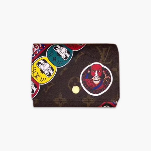 【原版皮】路易威登/LV Victorine钱夹,取材Monogram帆布,借鉴山本宽斋的艺术特色,缤纷展现歌舞伎,脸谱元素,款号:M67253