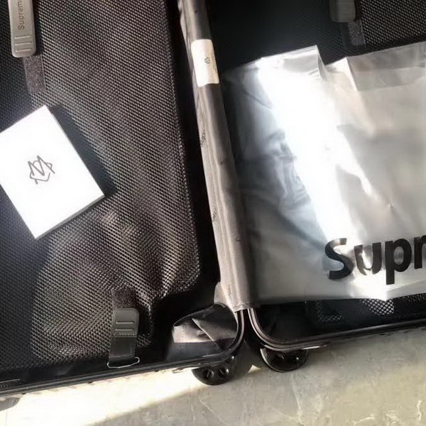 日默瓦/rimowa  x Supreme联名蜘蛛网,全铝箱体,二次氧化蜘蛛网,无极变速弹跳拉杆