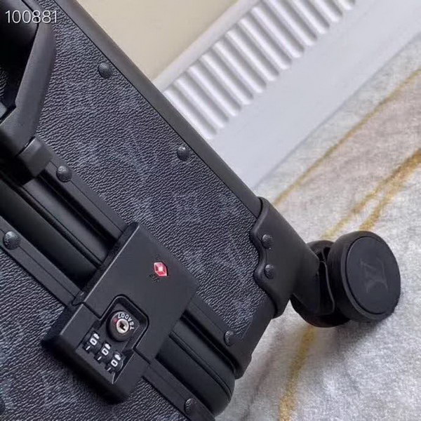 路易威登/LV 旅行箱,釆用高端PVC面料,耐磨,高档大气的LOGO,独特设计理念,趣味横生,时尚潮流,复古风格与完美工艺,二者结合