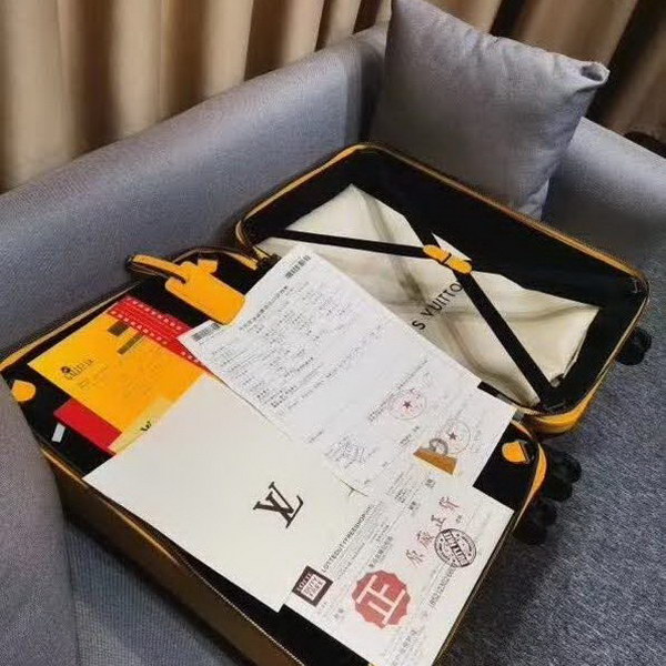 路易威登/LV 旅行箱,釆用经典水波纹系列,变色皮,铝制宽拉杆时尚大气,独特设计理念,时尚潮流,众多明星同款