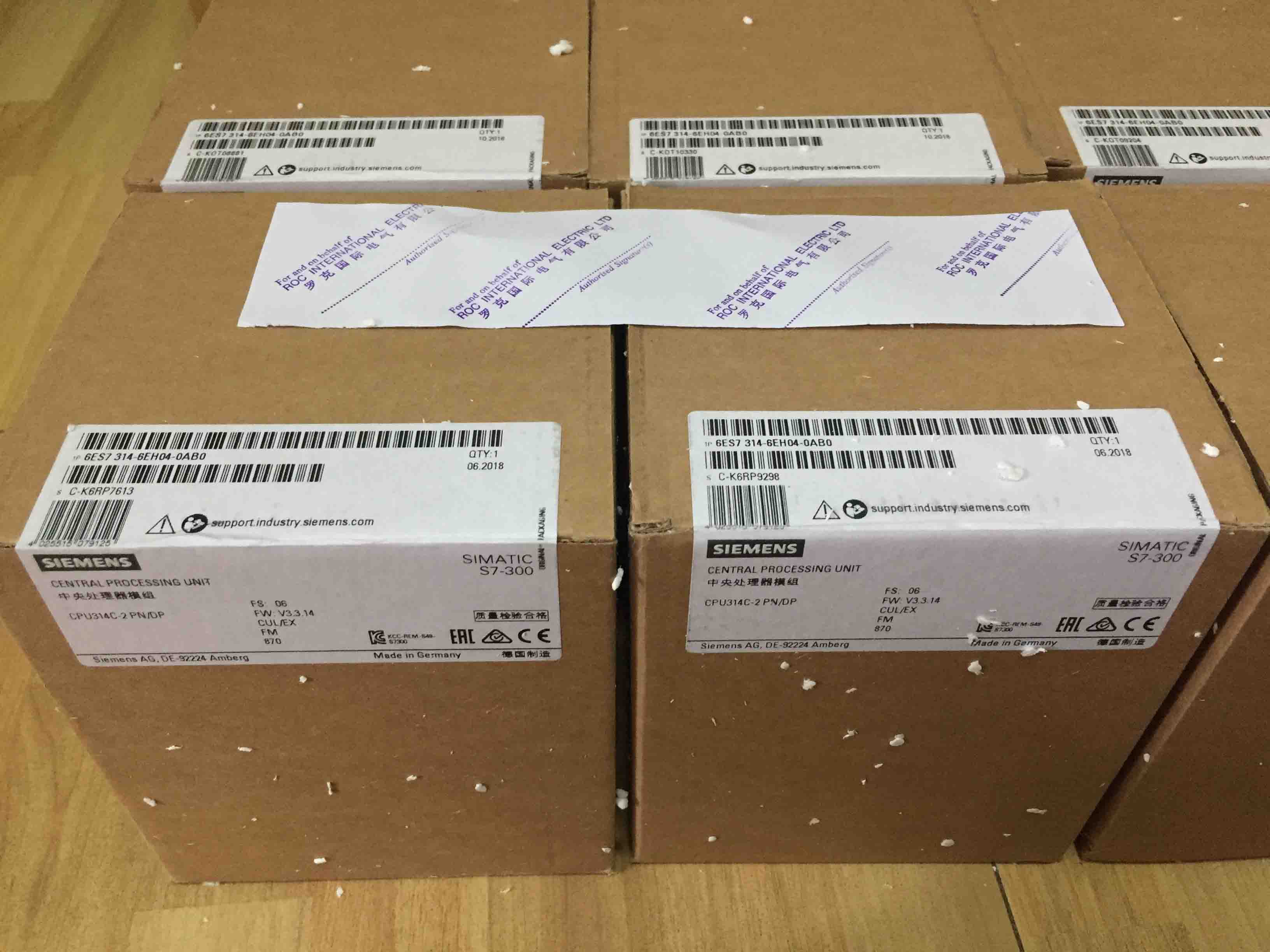 6ES7314-6EH04-0AB0 SIEMENS SIMATIC S7-300, CPU 314C-2PN/DP Original new factory sealed