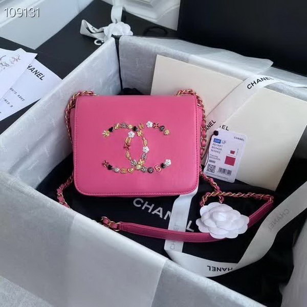 【原版皮】香奈儿/Chanel 手工系列肩背包,各种元素铆钉镶嵌成的双C标志,选用细腻羊皮,内里质感金属牛皮