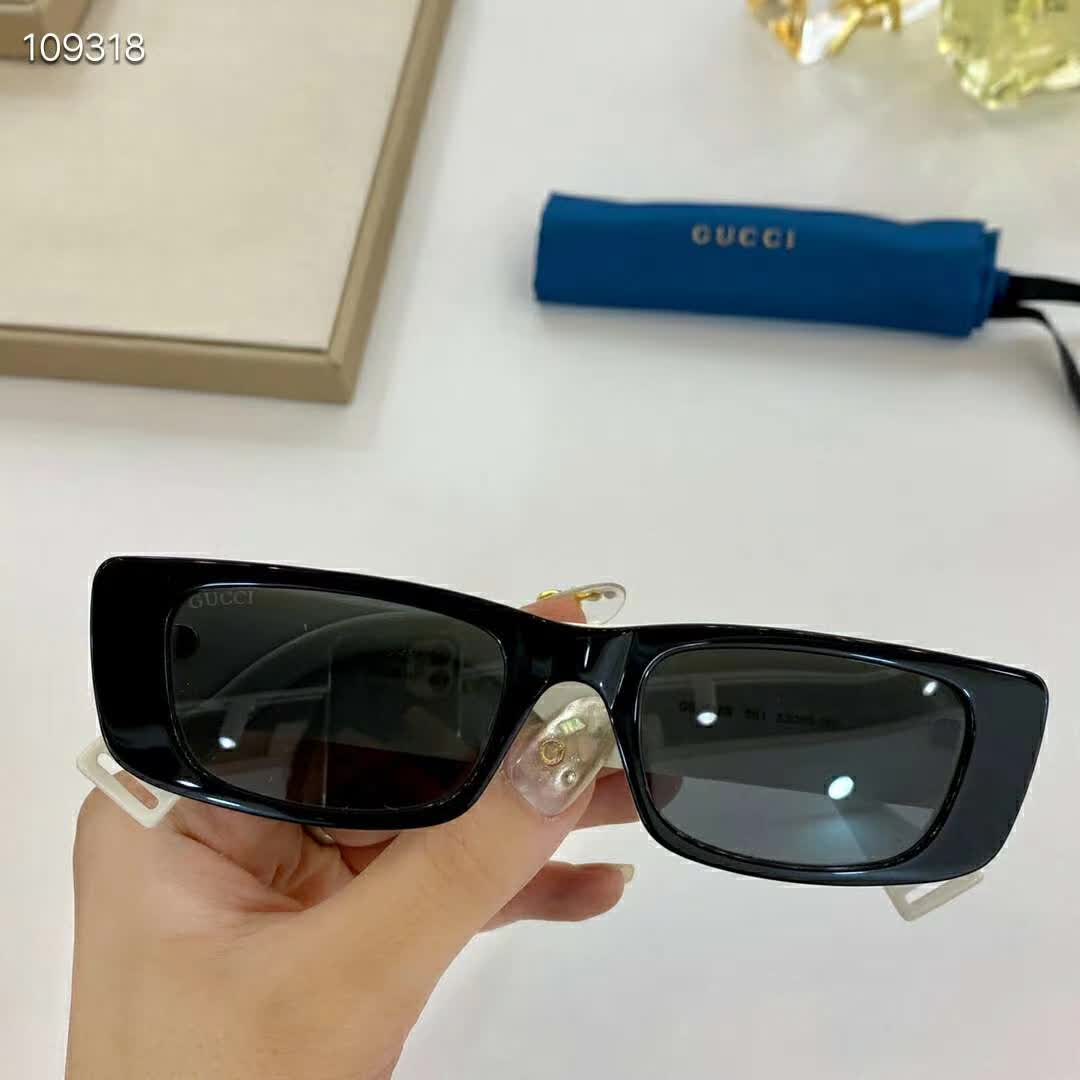☆「时尚达人首选」古驰Gucci☆2020全网最新太阳眼镜流行趋势销量排行第一,让你做最耀眼最酷的时尚达人