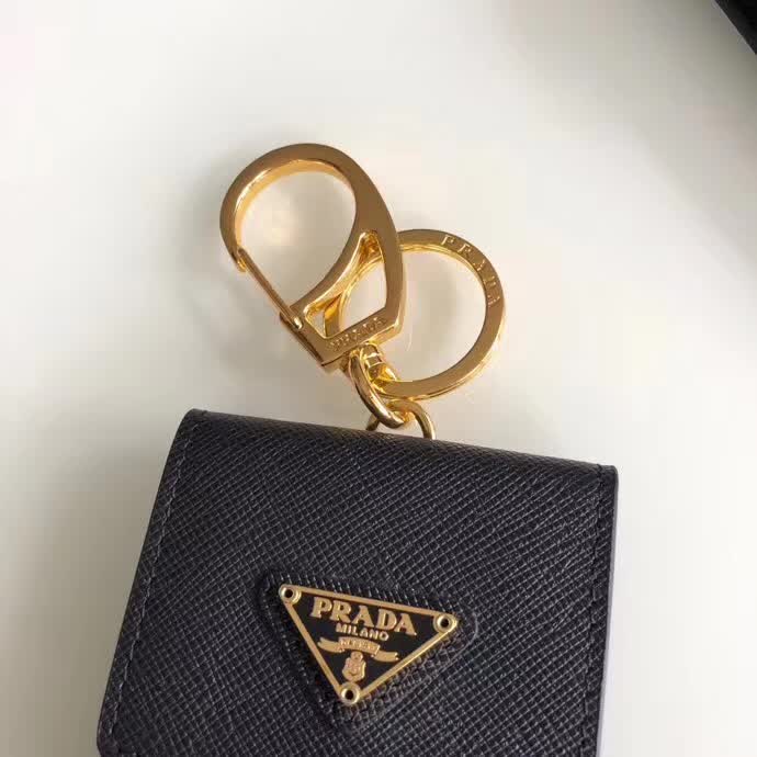 【原版皮】普拉达/Prada 钥匙包,车钥匙包,选用十字纹小牛皮镶嵌三角唛徽标,男女通用款,简单时尚,款号:1TT081