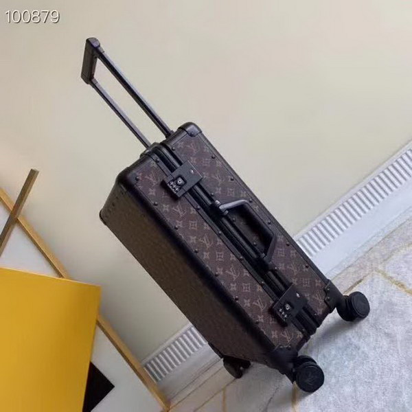路易威登/LV 旅行箱,釆用高端PVC面料,耐磨,高档大气的LOGO,独特设计理念,趣味横生,时尚潮流,复古风格与完美工艺,二者结合