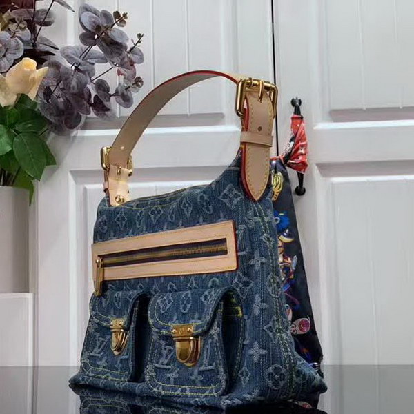 【原版皮】路易威登/LV 中古系列牛仔布手提包,选用丹宁材质铺陈Monogram图案,彰显手袋的同时囊括功能性细节,精巧点缀金色金属件,款号:M95050