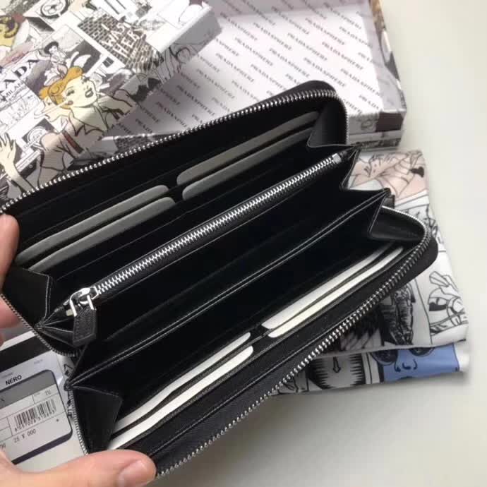 【原版皮】普拉达/Prada 拉链钱夹,选用十字纹小牛皮镶嵌彩带鳄鱼纹裁制而成,经典之作,简单时尚,款号:2ML317