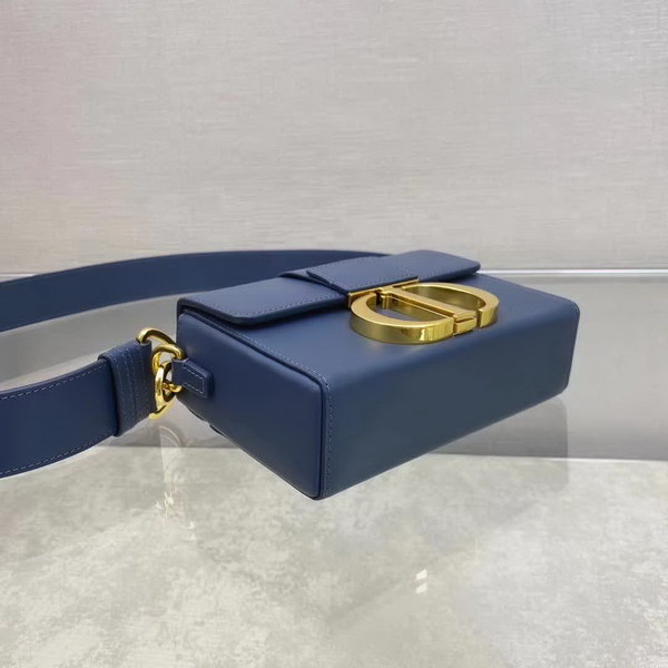 【原版皮】迪奥/Dior 30Montaigne Mini Box全皮系列,极简,高级的,带着随性的慵懒感觉,虽然说是小号,容量也是很能打的,上身无敌好看,款号:M9204